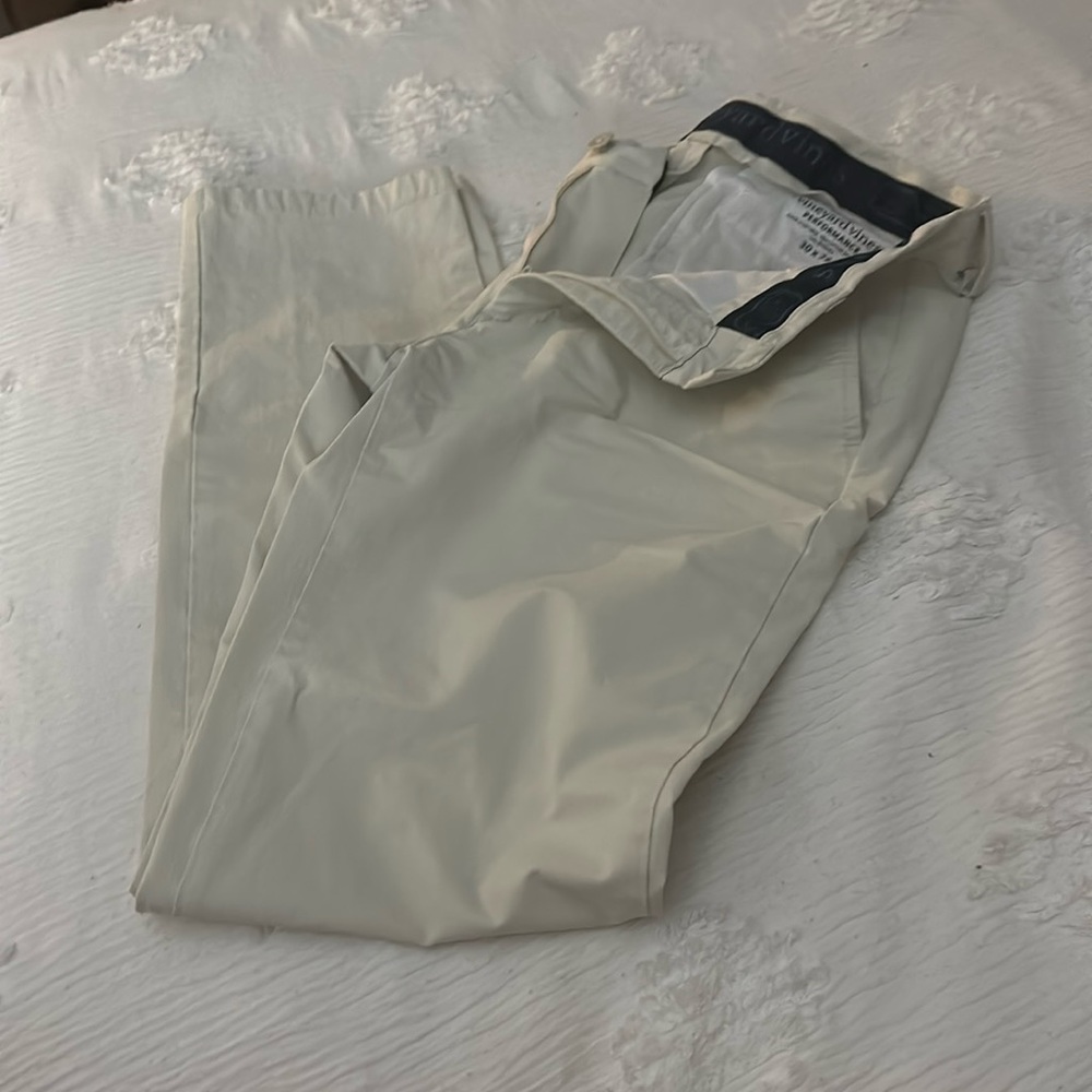 Vineyard Vines Performance Pants. Size 30 by 32